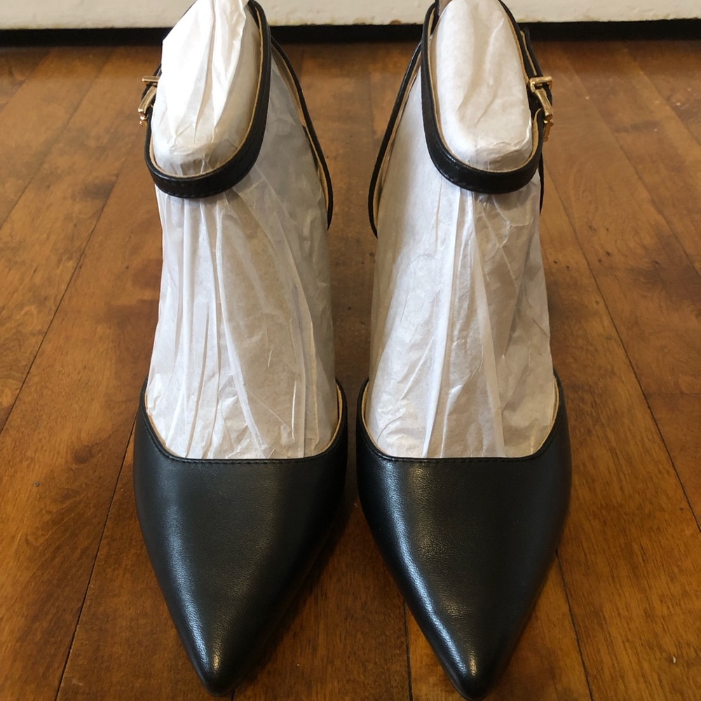 Jessica Simpson Pointed Toe Ankle Strap Black Pump Tall Block Heel Size 6.5 M